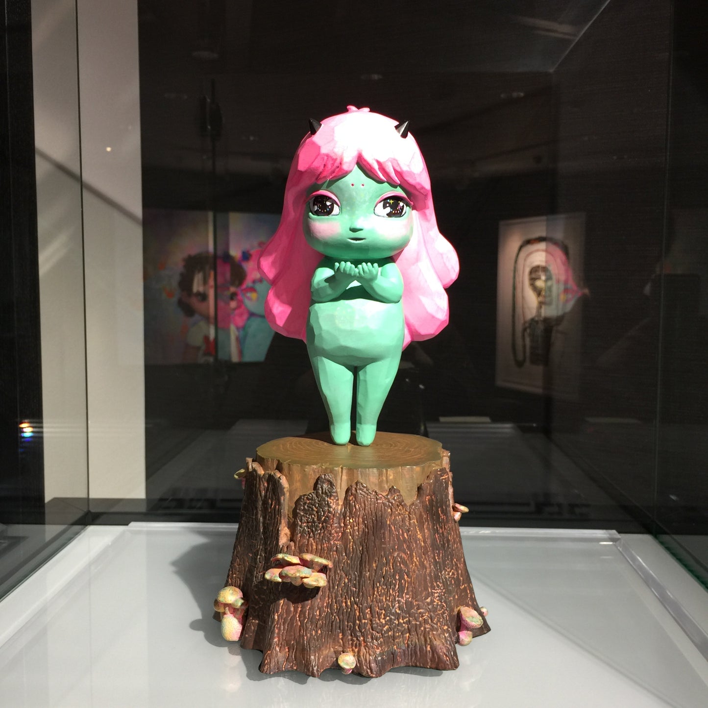 【お問い合わせ作品】OKOKUME／Bringing Hope Cosmic Girl Sculpture 30cm